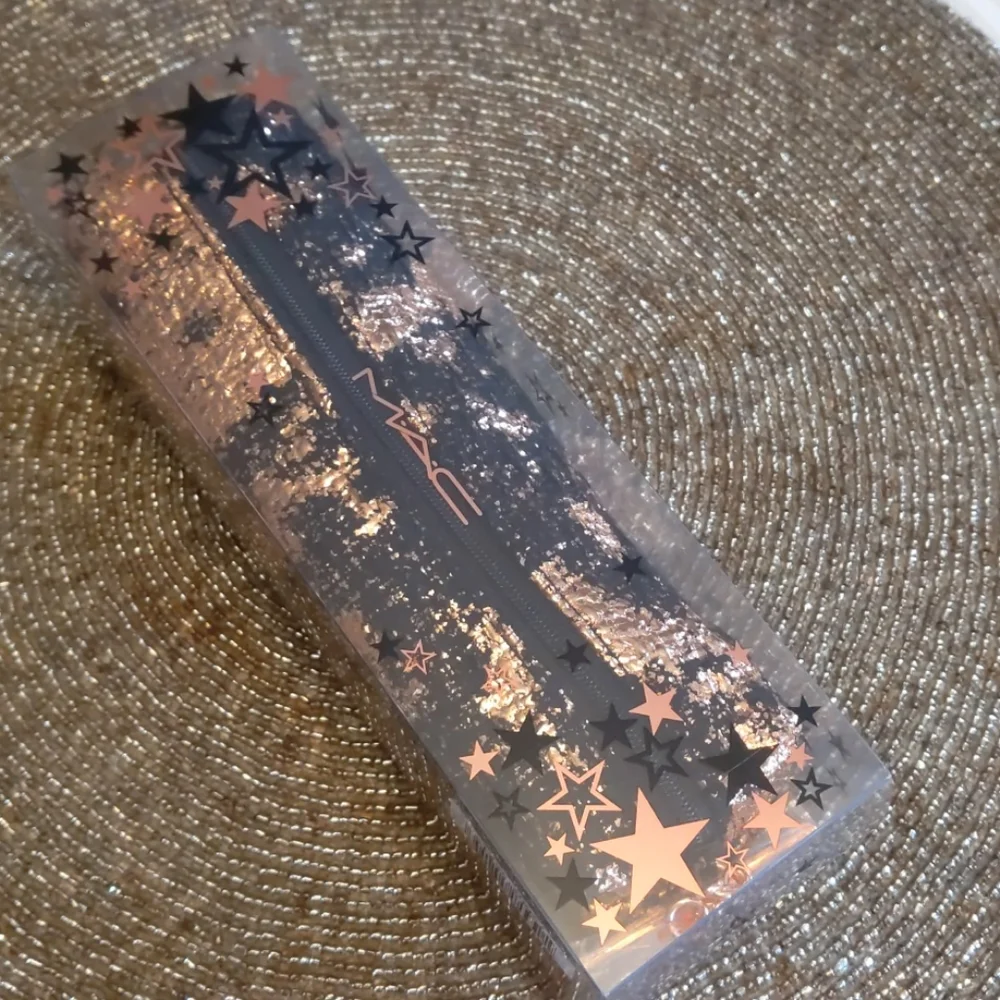 MAC Starlit Lip Bag: Neutral